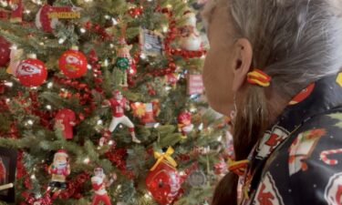 A Kansas City superfan’s Christmas tree showcases 40 years of Chiefs history