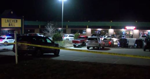 Boone County Sheriff’s deputies put up crime scene tape Thursday night at the Lakeview Mall in the 5600 block of Clark Lane.