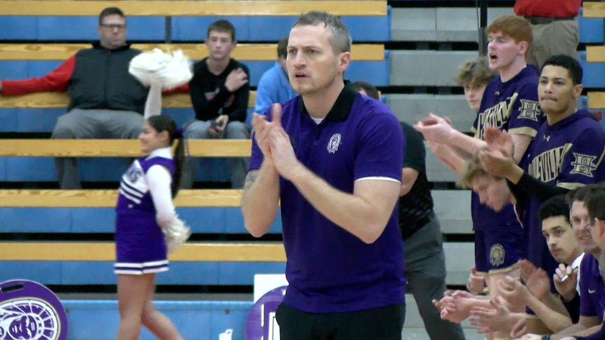 Hallsville varsity boys basketball coach Brandon Crites is seen coaching the team on Friday, Dec. 27, 2024. Crites is back with the team after being put on administrative leave on Dec. 2. 