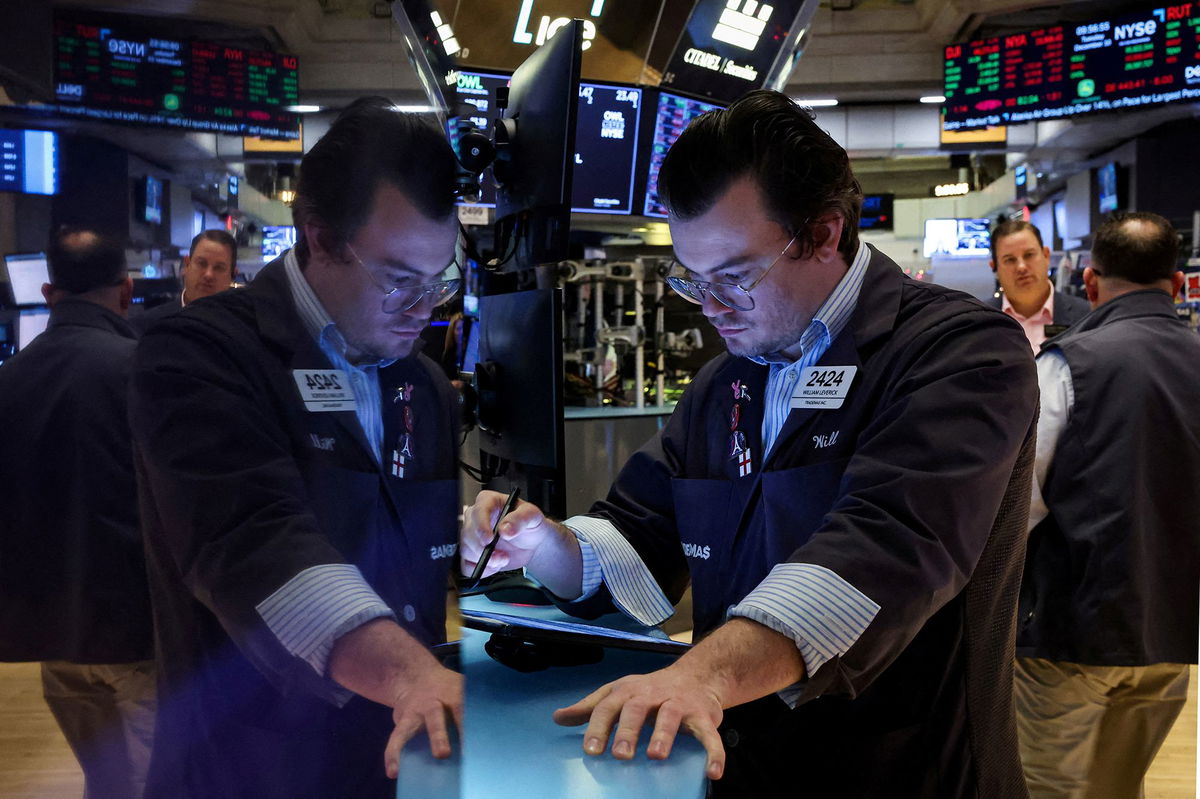 Stocks are sliding Monday leading into the final trading day of 2024.
